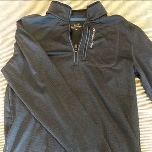 Vineyard Vines Performance Pullover. Medium